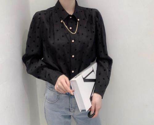 春季新款韩版小衫，女装，朵缇