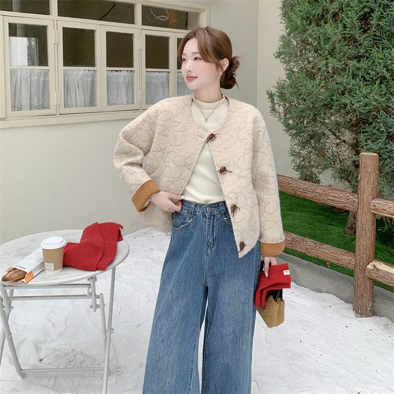 2025年冬季新款韩版圆领提花设计显瘦加厚夹棉毛呢百搭外套女图片