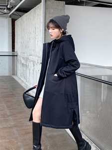 派克服（内胆加兔毛）图片