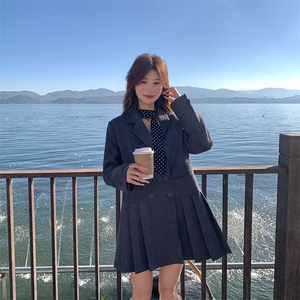 内里羽绒90绒双排扣翻领加厚西装裙连衣裙(配丝巾)（含12%羊毛）
