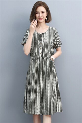 2021夏季新款简约时尚圆领拼接休闲舒适条纹连衣裙，女装连衣裙，丽影随形