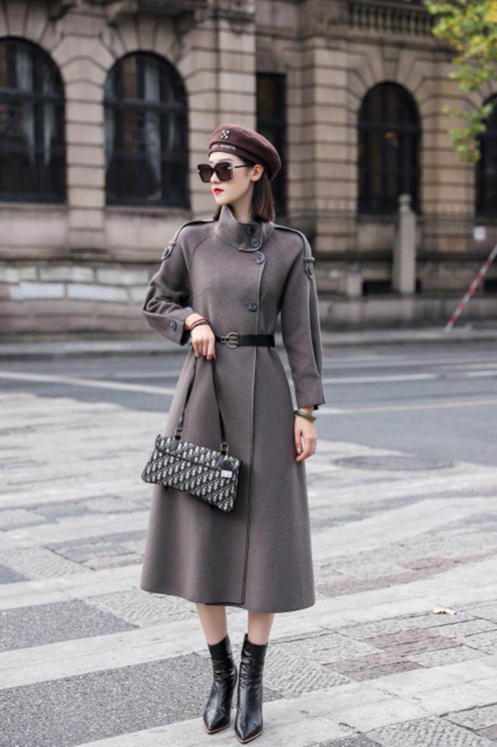 双面尼大衣看这里，做大衣我们是专业的，其它，澳洛菲