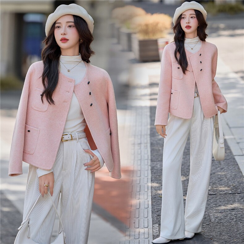 粉色小香风温柔气质双面呢短外套女2025秋冬装减龄牛角扣毛呢大衣，女装双面呢大衣，沁沁公主