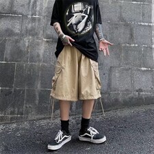 卡其色