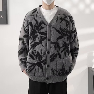 得物品质秋男V领毛衣开衫单排扣针织衫毛巾树枝刺绣外套M851 P68图片