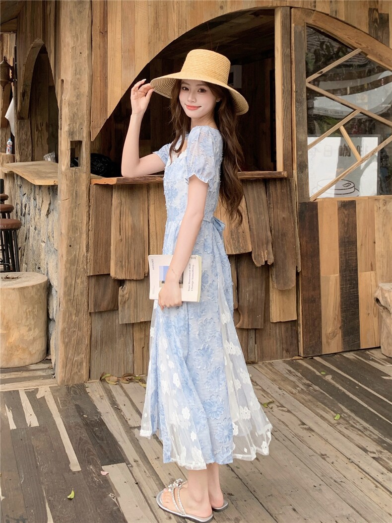法式蓝色花朵短袖连衣裙女夏季新款方领收腰长裙甜美建立气质裙子,女装连衣裙,艾米莉亚