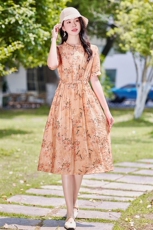dpqd碎花连衣裙女夏季2025新款年轻妈妈高端品牌显瘦气质中长裙，女装连衣裙，1D073