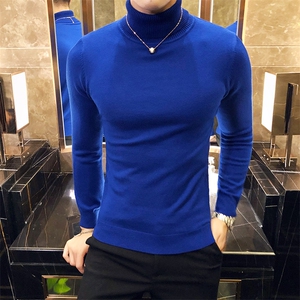 M09/p45两翻高领毛衣男 秋冬纯色修身长袖针织打底衫男高领毛衣图片