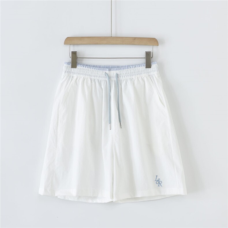 新款短裤休闲时尚潮流百搭纯色短裤，女装短裤/热裤，湘姗