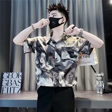 绿色