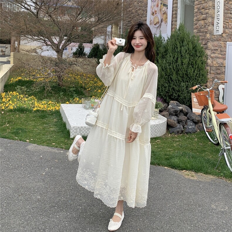 法式优雅精致感连衣裙女2025秋季复古设计感减龄气质花边裙摆长裙,女装连衣裙,2C201
