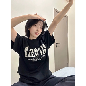 万针全刺绣工艺抖音得物高品质260克重磅纯棉双纱美式高街短袖T恤图片