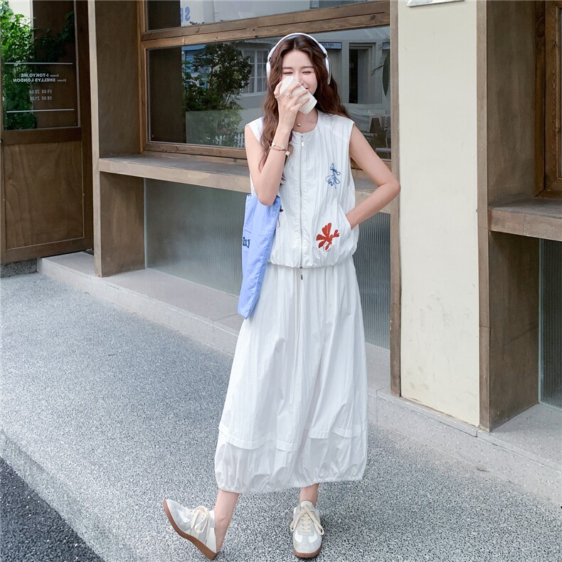 现货白色刺绣两件套2C206-L525-P145-K198,女装套装/套裙,2C206