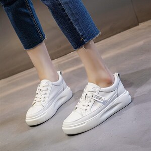 真皮小白鞋2023春季女鞋新款大码厚底女鞋运动女士平底鞋休闲鞋女