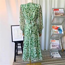 韩版碎花连衣裙，女装连衣裙，六月(4F)