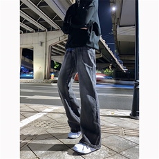 深灰色