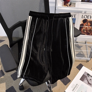 得物品质夏款男运动套装短袖T恤短裤三条杠条纹拼接套装TZ144 P70图片