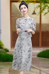 大码女装新中式国风旗袍套装夏装高级感盘扣半裙小衫时尚套装图片