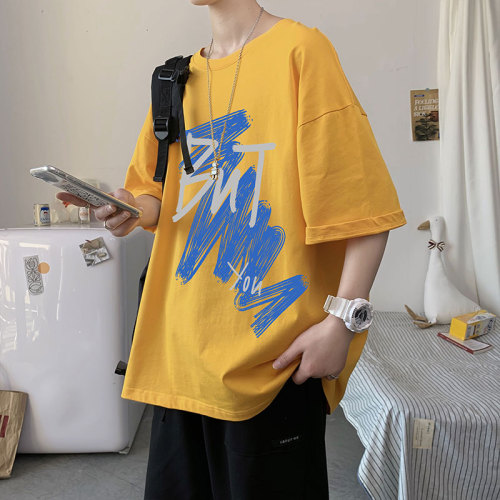黄色