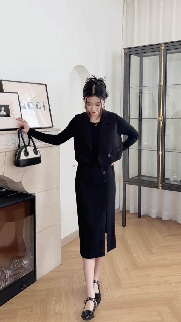 2023年女人味两件套连衣裙，女装连衣裙，贻思茗