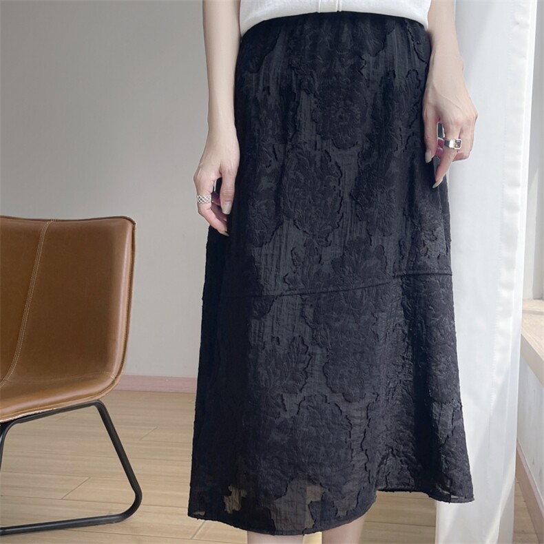 浮雕提花高腰半身裙女2025夏薄款松紧腰A字裙宽松显瘦百搭中长裙，女装半身裙，凯思米羊绒