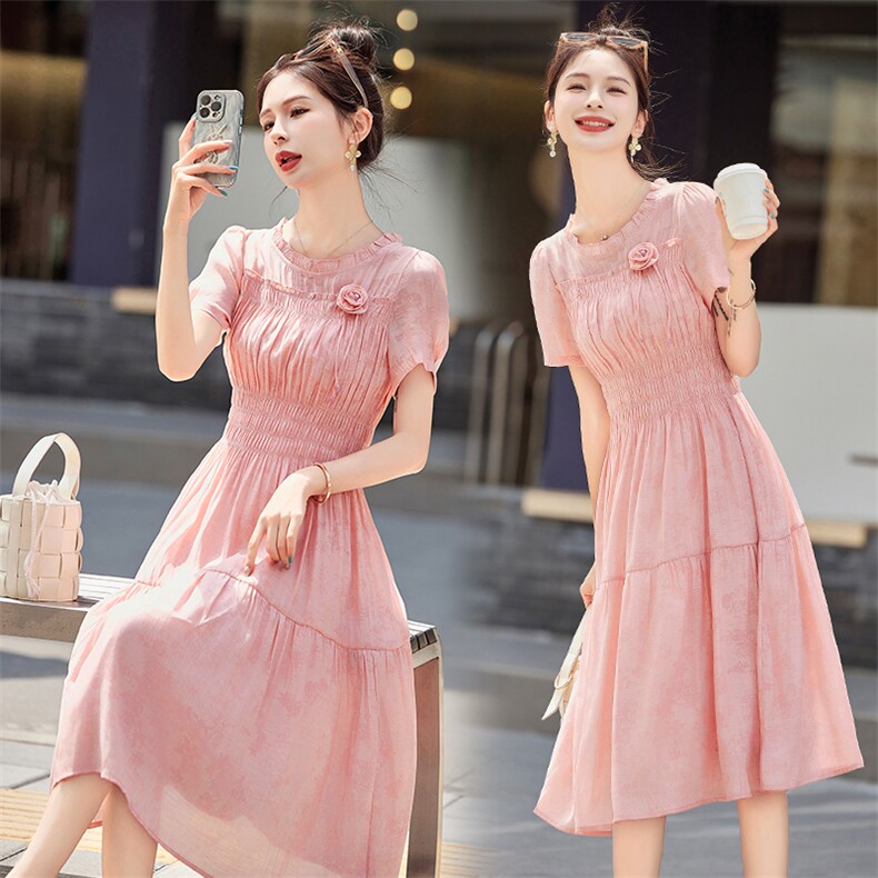 2024年夏季休闲/淑女新款仙女中长款连衣裙，女装连衣裙，多彩