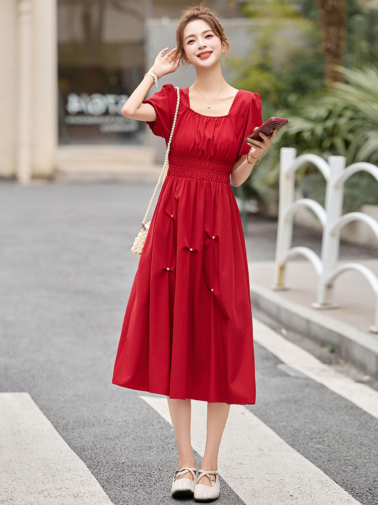 法式气质赫本风小红裙子女2025年夏季高级感泡泡袖收腰红色连衣裙,女装连衣裙,玖莱伊
