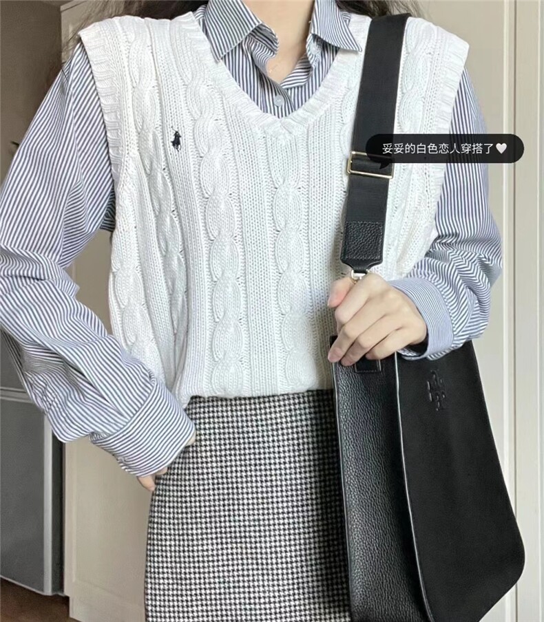 针织马甲女背心秋冬新款宽松无袖外搭v领坎肩复古马夹,女装T恤,半城羊绒