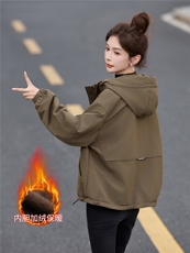 现货！现货！加绒保暖派克服外套女2025冬季新款宽松休闲连帽棉服，女装棉衣/棉服，以桐