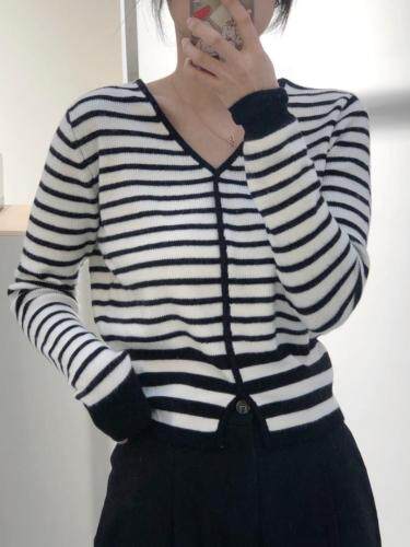 春季新款韩风简约小设计，女装，Yellow y.意罗