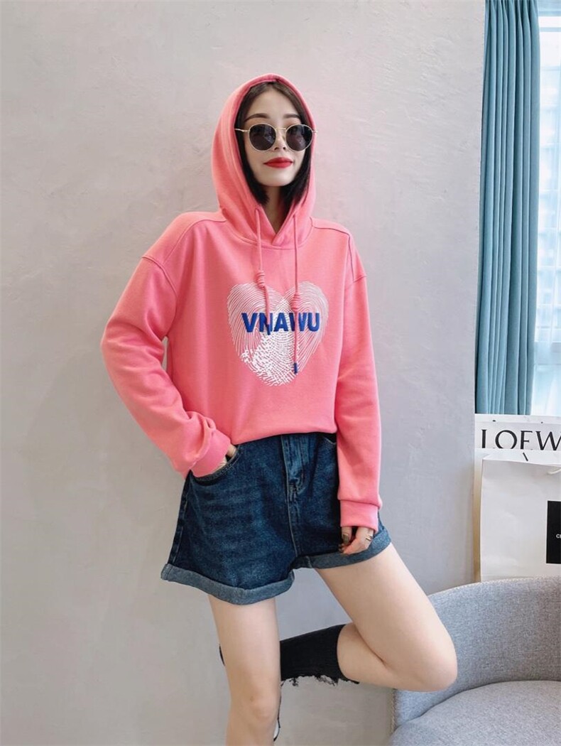 秋季戴帽长袖卫衣，女装卫衣/绒衫，薰衣坊