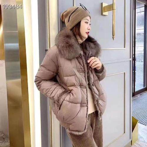 韩潮羽绒服，女装羽绒服，丽妮米雪