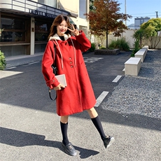 红色针织连帽毛呢羽绒服女冬超火好看高级感保暖加厚中长大衣外套，女装羽绒服，2C010