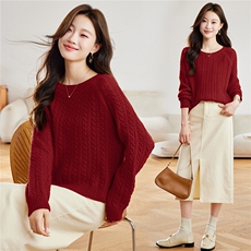 麻花毛衣女款2025新款秋冬宽松短款上衣独特漂亮减龄高级感打底衫，女装羊毛衫，艾米