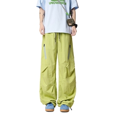 草绿色