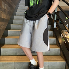 灰色