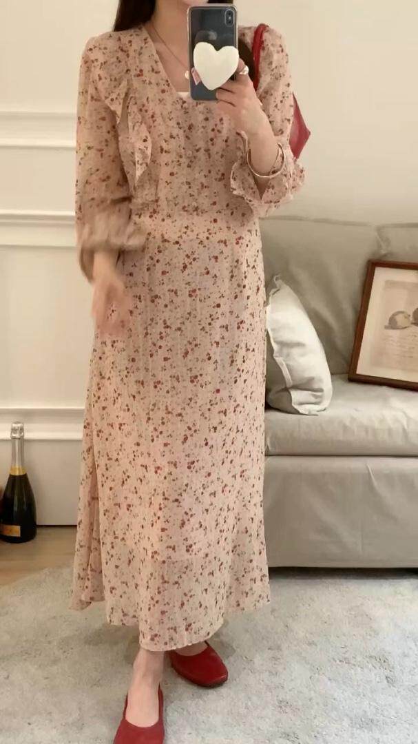 韩系小花连衣裙气质款，女装连衣裙，欧妮卡蒂蔓