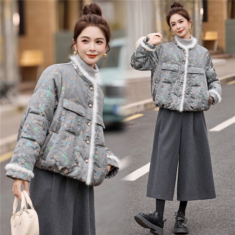 【现货现货】冬季新款新中式刺绣羽绒服短款2025水貂毛拼接厚外套,女装羽绒服,一安秀