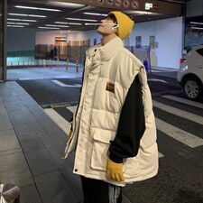 米白色