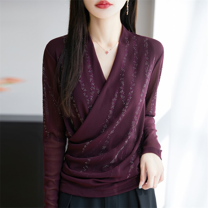 重工烫钻网纱长袖T恤衬衣女2025新款褶邹交叉V领时尚气质打底衫薄图片