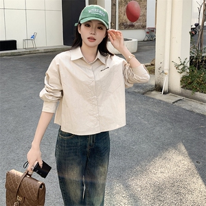 时尚新品短款淡粉色棉衬衫女字母口袋宽松休闲衬衣百搭休闲上衣长图片