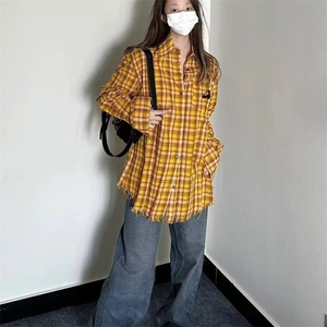 韩版休闲时尚百搭格子衬衫女装春秋新款巨显白宽松衬衣叠穿图片