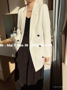 四粒扣西装，女装西装，麦缇诺