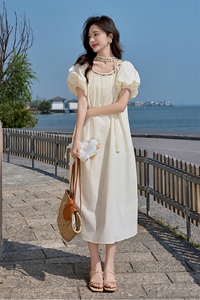 粉色甜美减龄泡泡袖连衣裙女夏2025新款收腰气质法式温柔初恋长裙图片