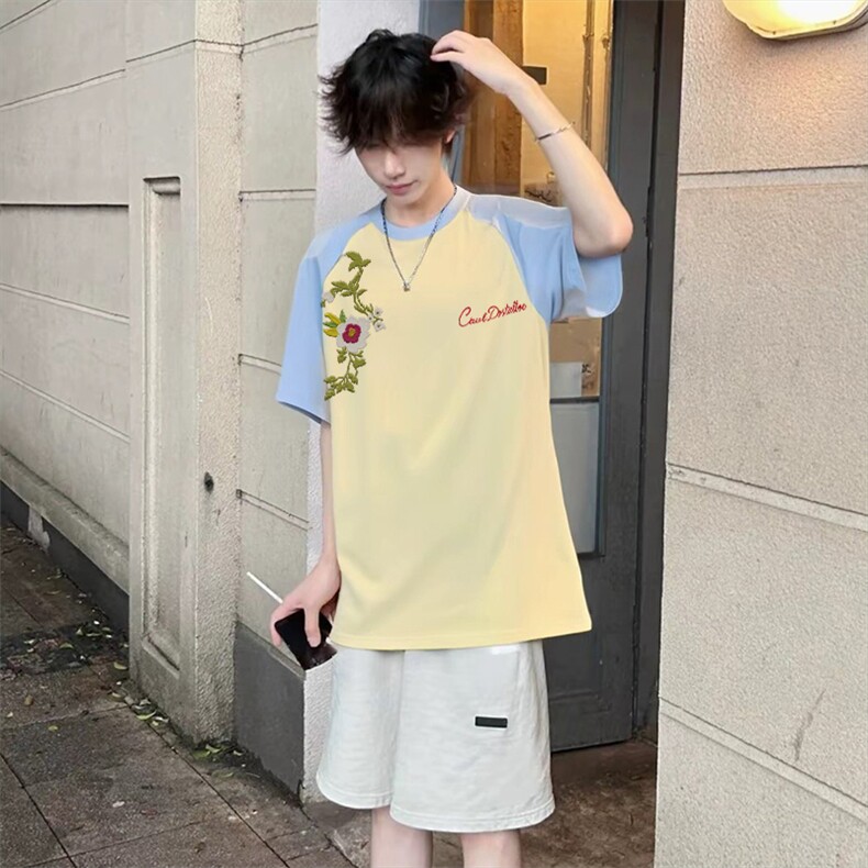 抖音得物高品质二开240克宽松纯棉美式潮牌插肩袖拼接短袖T恤,男装T恤,电商A486