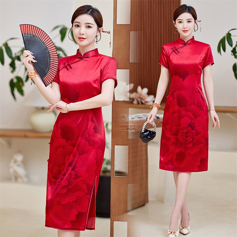春夏季新款专柜品质真丝高奢时尚修身中长款婚礼旗袍连衣裙定位花，女装汉服/婚纱/旗袍/礼服，小荷流