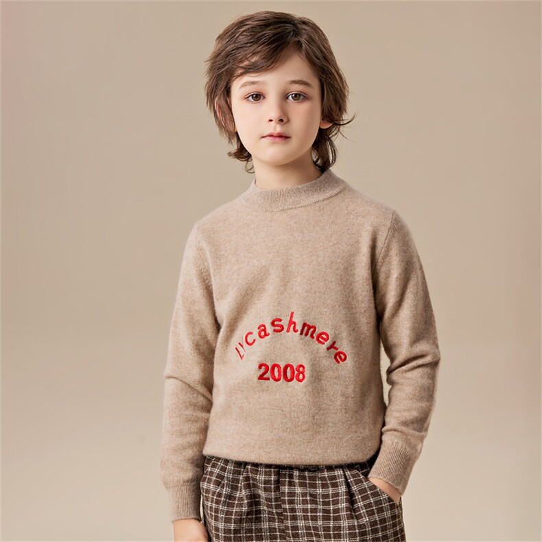 男女通用细腻无扎感儿童长袖，童装儿童羊绒衫，六一童装