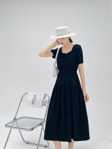 现货夏季连衣裙，女装连衣裙，觅 愉