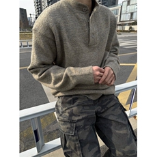 灰色