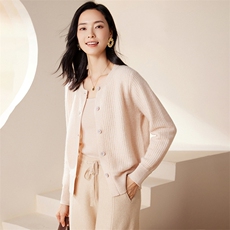 2025春秋新款羊绒衫女100纯山羊绒气质圆领纯色简约优雅针织衫，女装羊绒衫，绒歆坊